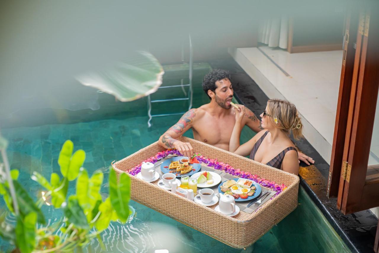 Legian Kriyamaha Villa Esterno foto