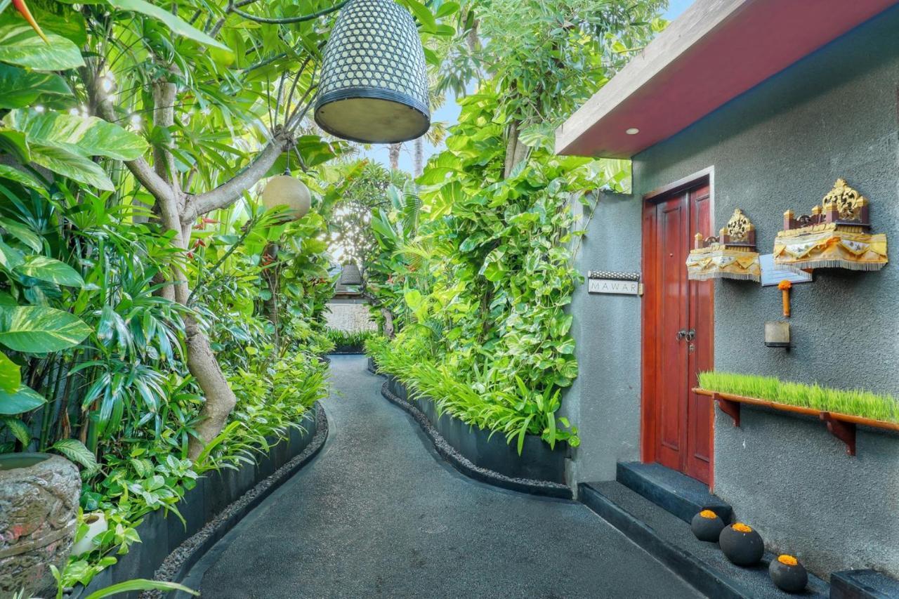 Legian Kriyamaha Villa Esterno foto