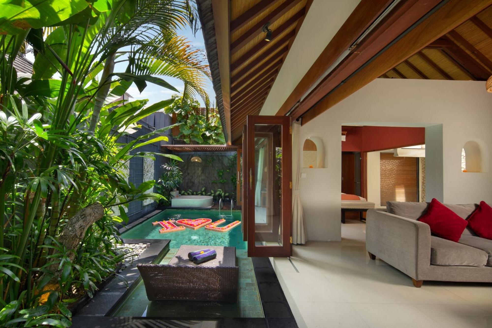 Legian Kriyamaha Villa Esterno foto